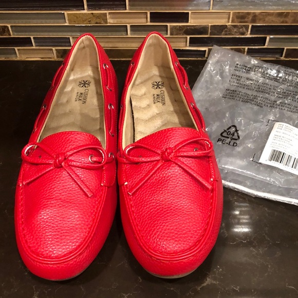 wide width driving shoes